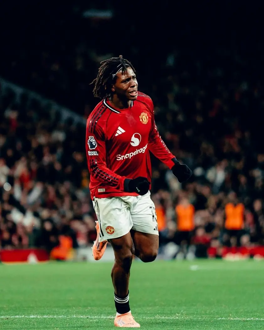 “Patrick Dorgu tỏa sáng ở vị trí tiền đạo: Bước đột phá của Amorim?”