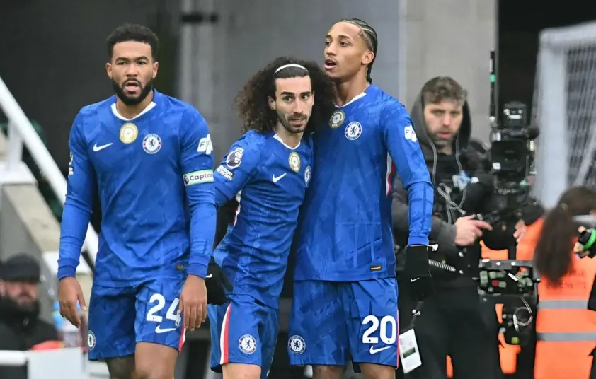 Chelsea chiến đấu kiên cường và có trận hòa đầy kịch tính