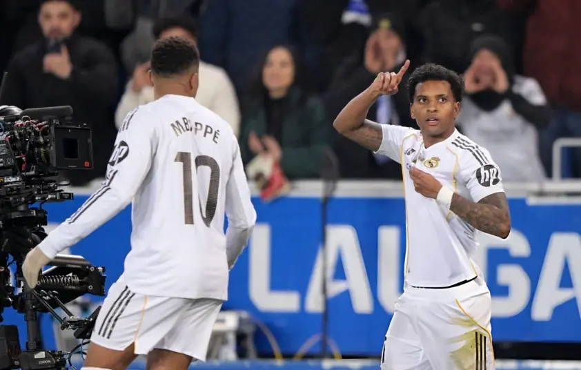 Mbappe phát biểu, Real rút ngắn khoảng cách với Barca ở La Liga