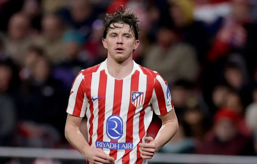 Chuyển nhượng MU 3/12: Bruno Fernandes về Barca, MU ký tiền vệ Anh