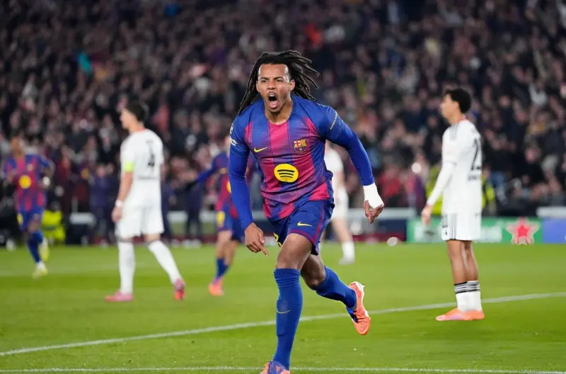 Kết quả C1 hôm nay 10/12: Liverpool khó khăn lội ngược dòng thành công