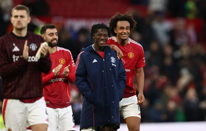 Chuyển nhượng MU 14/12: Chốt mua ‘tiểu Kante’; Tương lai Kobbie Mainoo ra sao?