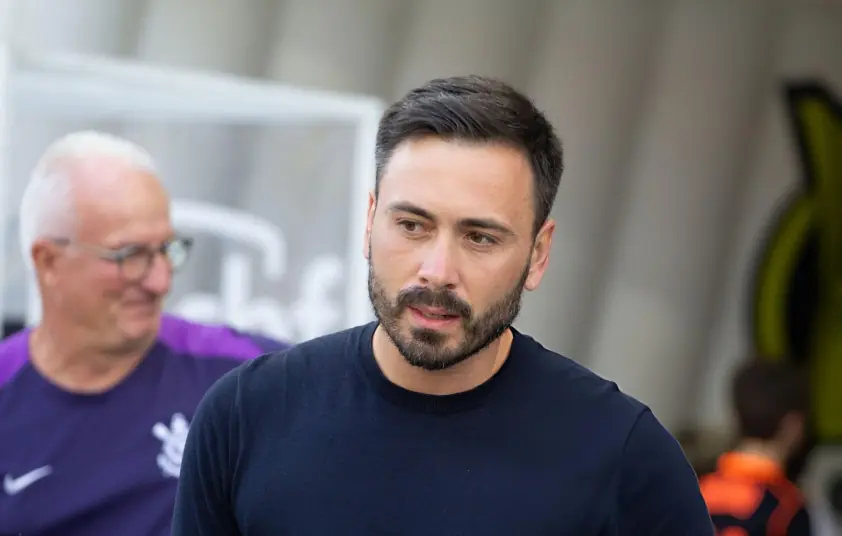 Ancelotti chính thức bị Brazil sa thải