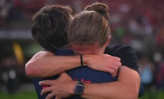 Cựu sao Chelsea đưa ra yêu sách ‘không tưởng’ sau cú ăn 4