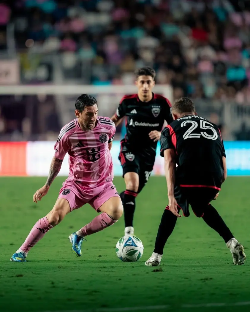 CLB Mỹ phải thay đổi sân vì lý do Messi