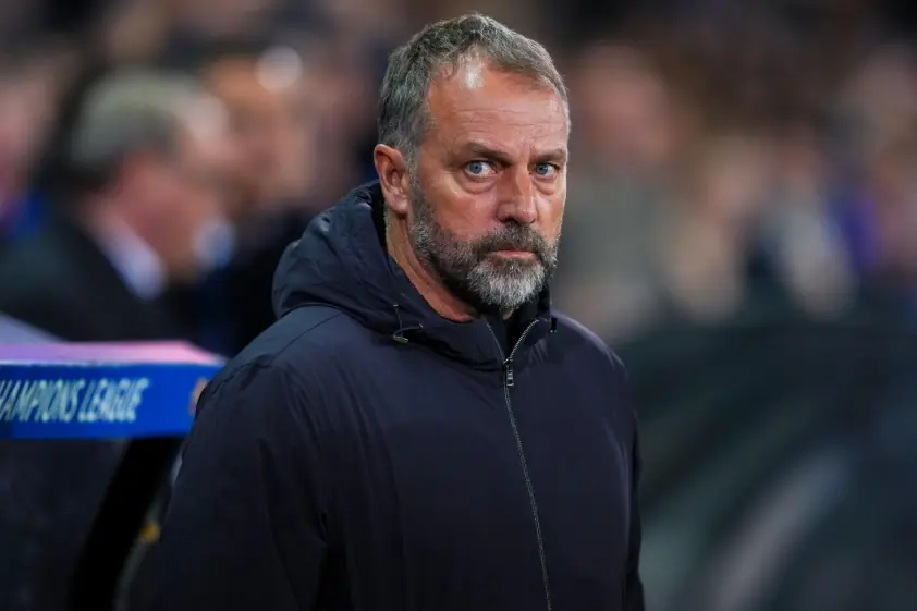 Ngôi sao Barcelona bác bỏ tin đồn chuyển nhượng sang Ả Rập