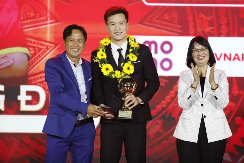 Hoàng Đức vượt Đình Bắc bao nhiêu điểm ở QBV Việt Nam 2025?