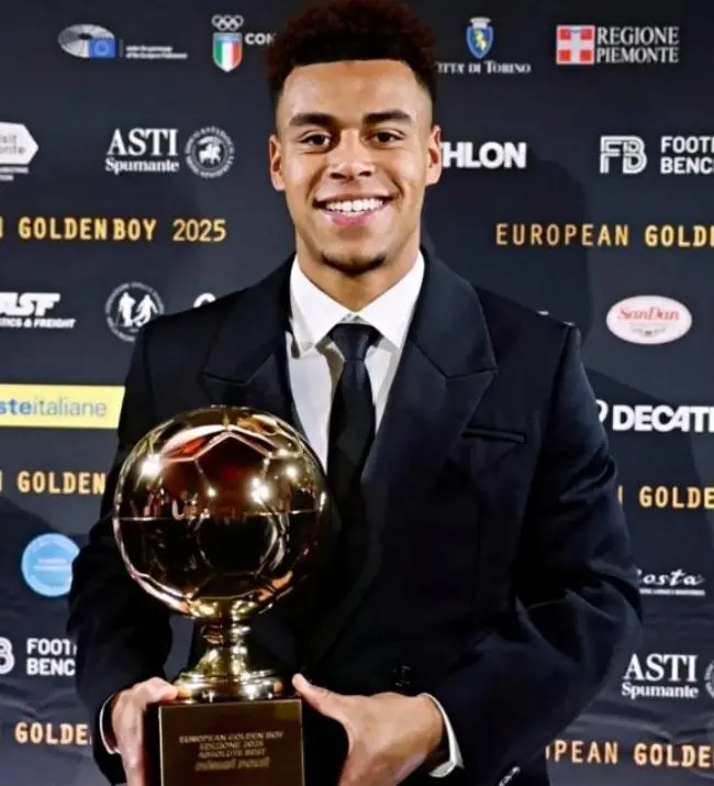 Desire Doue chính thức đoạt giải Golden Boy 2025