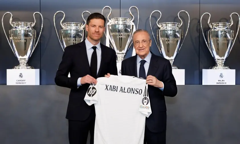 Real Madrid 2025: Kylian Mbappé, Xabi Alonso và cảnh trắng tay