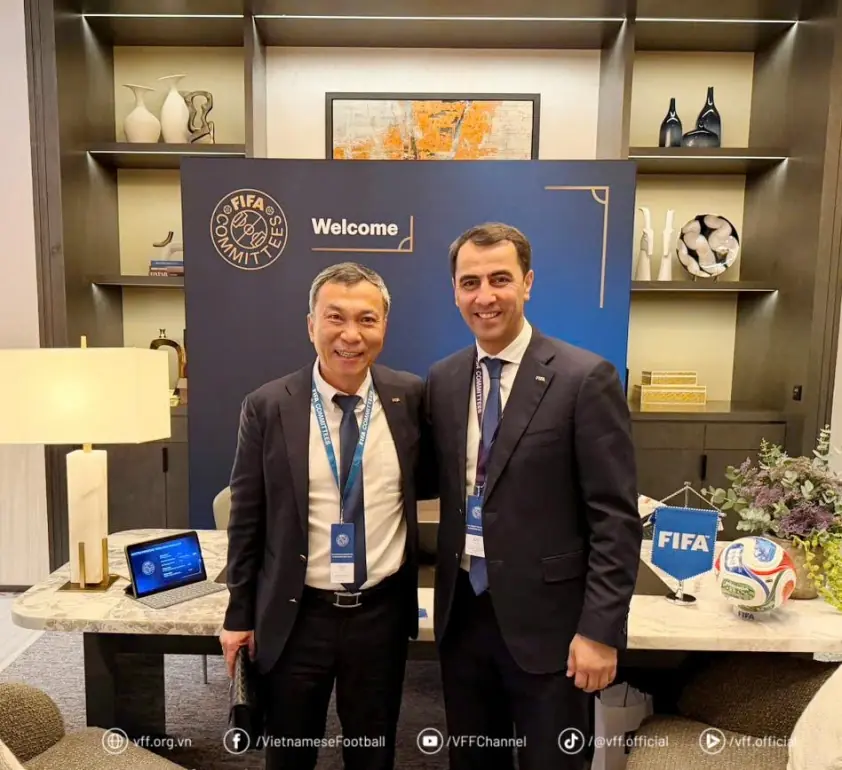 “Việt Nam mở rộng hợp tác bóng đá với Triều Tiên và Uzbekistan”