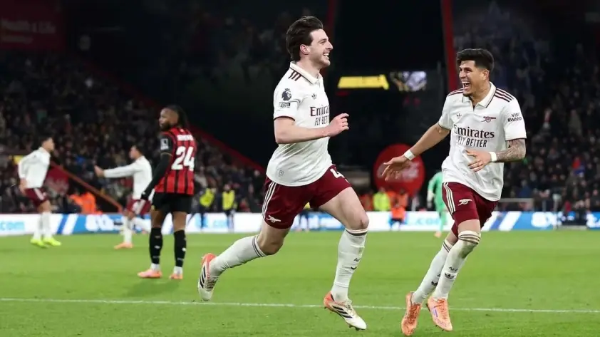 Arsenal thắng kịch tính, tiếp tục chuỗi trận ấn tượng