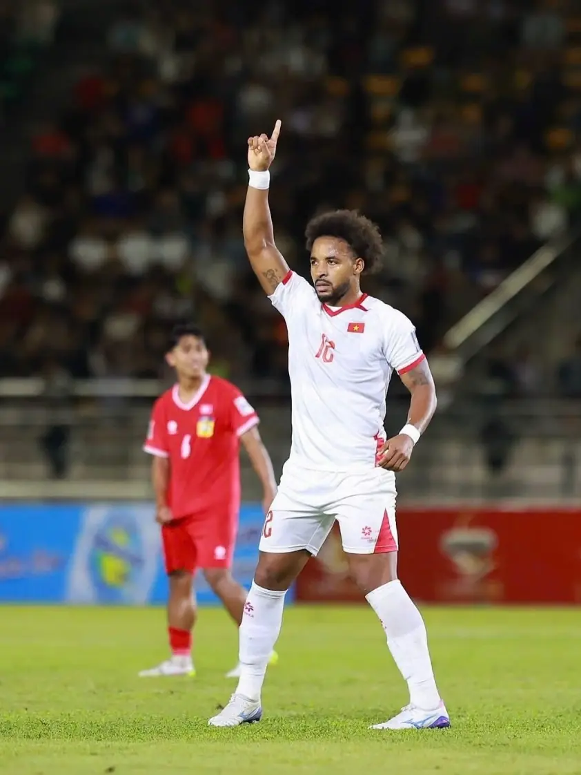 “CĐV Thái Lan: ‘Xuân Sơn sẽ ghi 3 bàn vào lưới Malaysia!'”