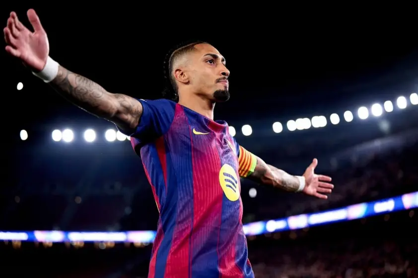 “MU chuẩn bị chiêu mộ siêu sao Barca để trả lương cao nhất CLB”