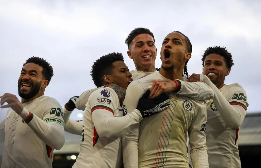 Chelsea đánh bại Crystal Palace, trở lại top 4 Ngoại hạng Anh