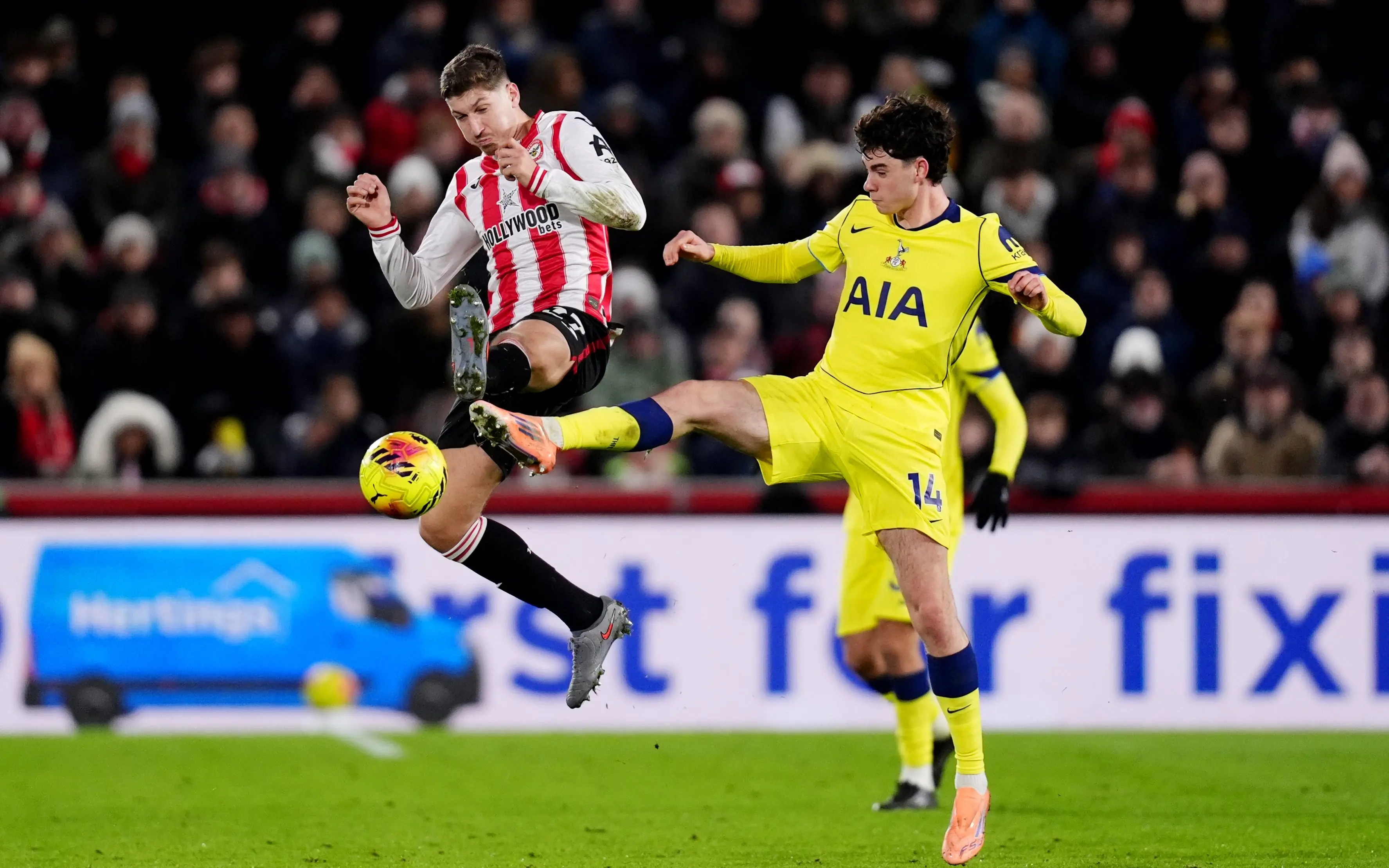 “Tottenham thất bại trước Brentford, ngày trở lại đáng buồn của Thomas Frank”