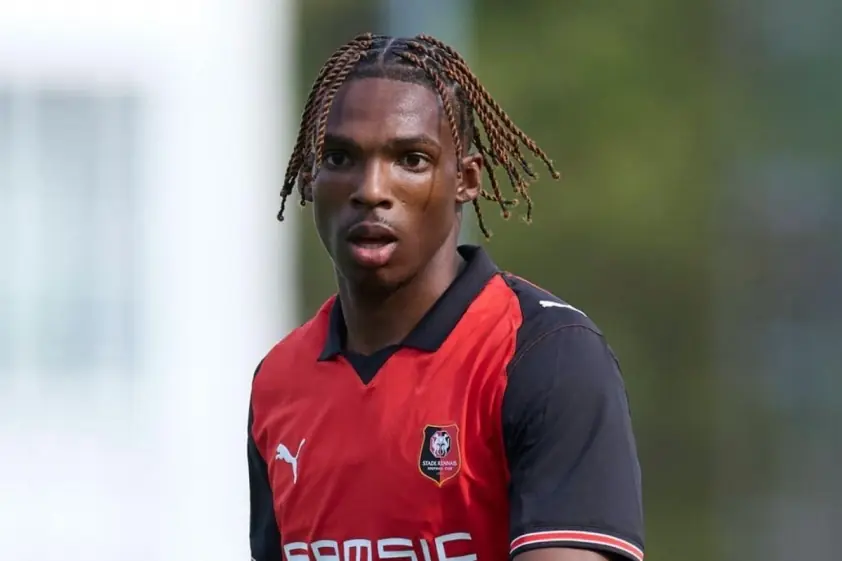 Chelsea đồng ý chi 65 triệu Euro cho thương vụ mới.