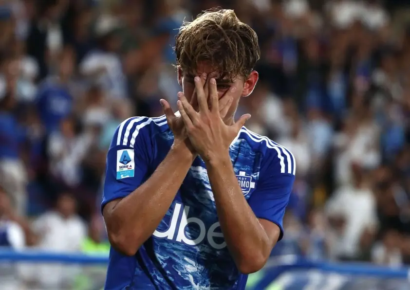 Real Madrid ký hợp đồng với ‘viên ngọc quý’ được cả châu Âu thèm muốn!