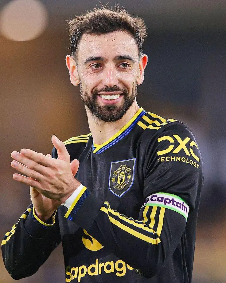 Real Madrid ra quyết định quan trọng về ‘nhạc trưởng’ hàng đầu châu Âu