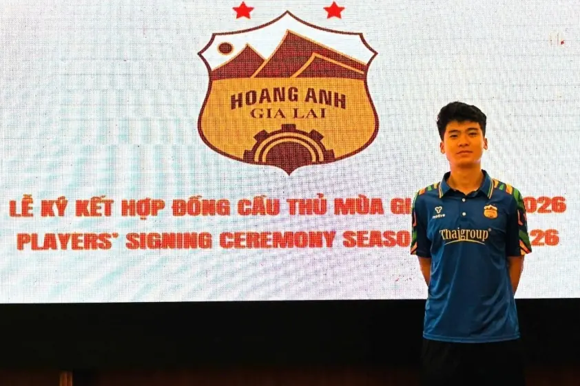 “Siêu nhân bóng đá Việt Nam chính thức chia tay HAGL”