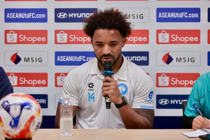 Xuân Sơn khiêm tốn chia sẻ sau cú đúp: ‘Tôi vẫn phải…’