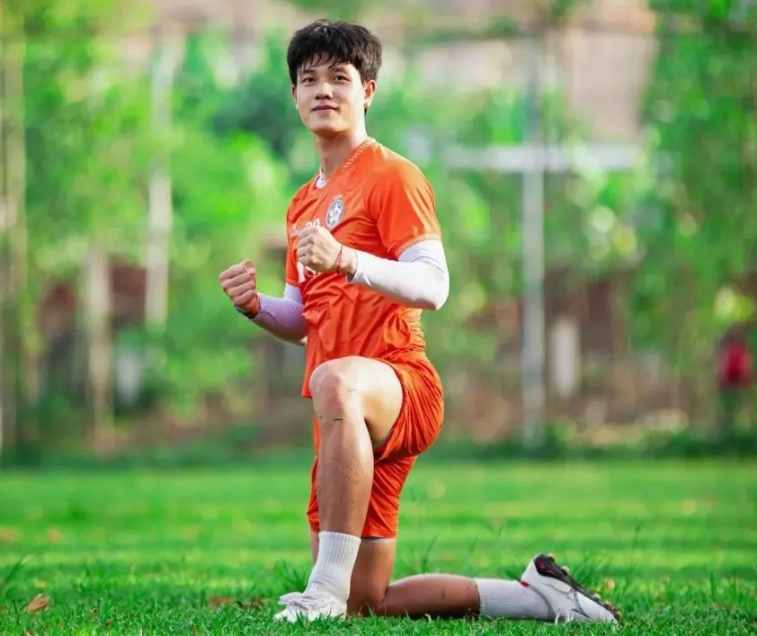 Cựu trung vệ U23 Việt Nam đầu quân cho Thép Xanh Nam Định?