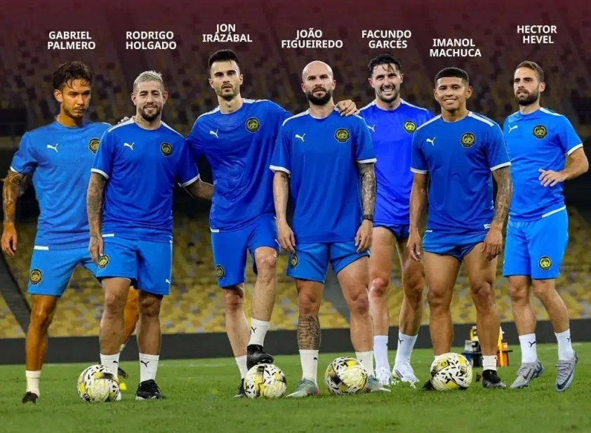 Malaysia gây bất ngờ với quyết định trước án phạt từ FIFA