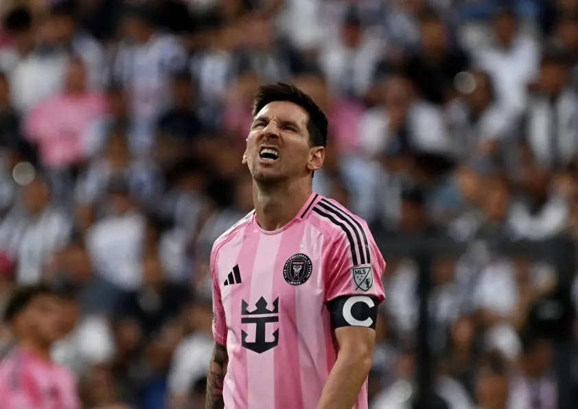 Messi im lìm, Inter Miami thảm bại trong trận mở màn 2026