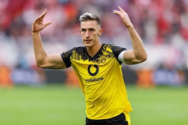 Chuyển nhượng 9/1: MU có nguy cơ mất 2 tiền vệ, Balotelli trở lại