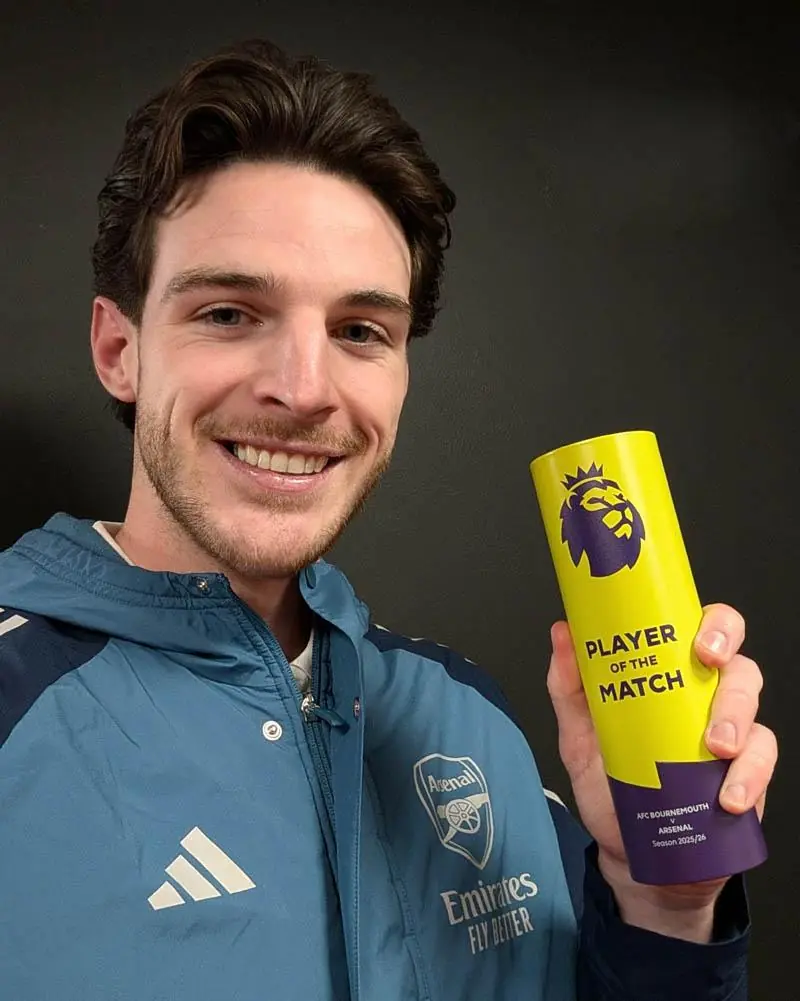 Declan Rice có trải nghiệm ‘đặc biệt’ đầu tiên tại Ngoại hạng Anh