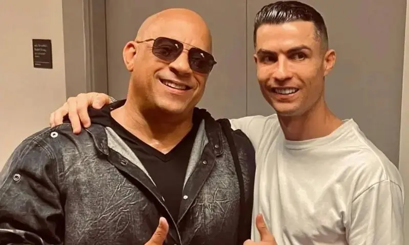 “Cristiano Ronaldo sắp tỏa sáng ở Hollywood”