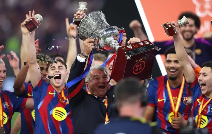 HLV Hansi Flick: ‘Tôi không thể tin vào chiến thắng hôm nay’