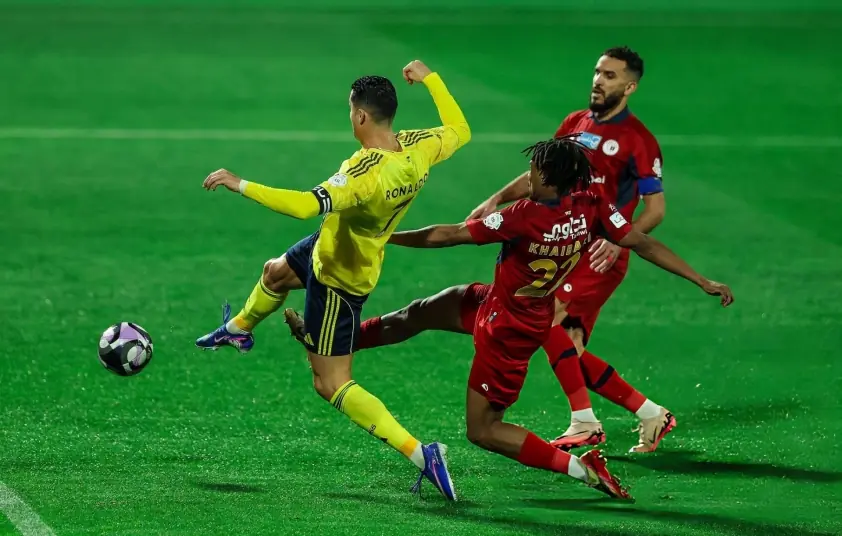Ronaldo ghi bàn, Al Nassr có chiến thắng thứ hai liên tiếp