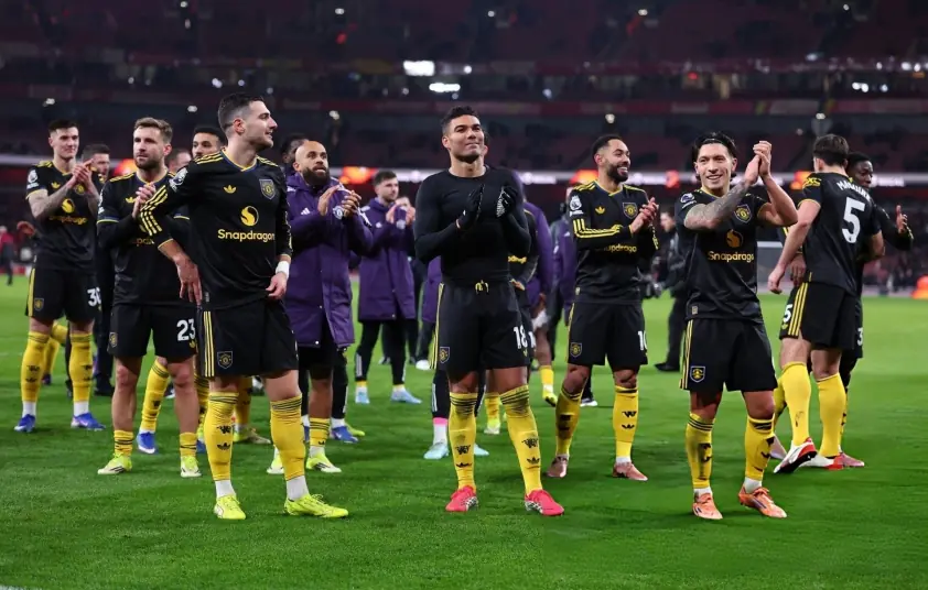 Roy Keane vẫn thấy Carrick quá trẻ và thiếu kinh nghiệm