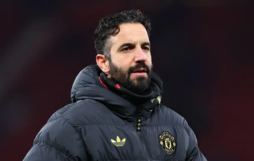 Romano lên tiếng về tin đồn MU sa thải Amorim để mời Enzo Maresca