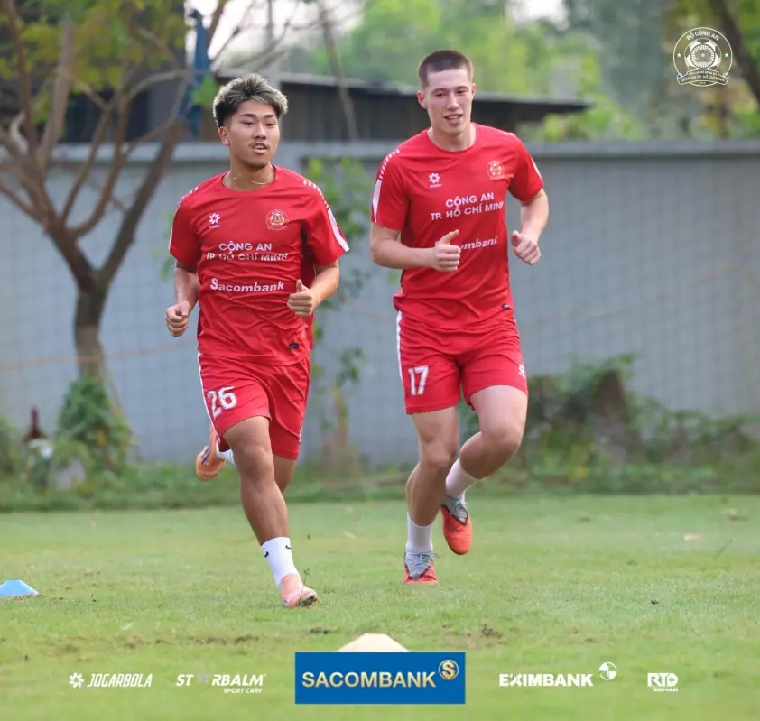 Việt kiều hiếm hoi tạo dấu ấn lịch sử tại V.League