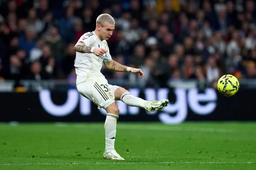 “Sao trẻ Real Madrid đối diện nguy cơ mất chỗ trước khi bùng nổ”