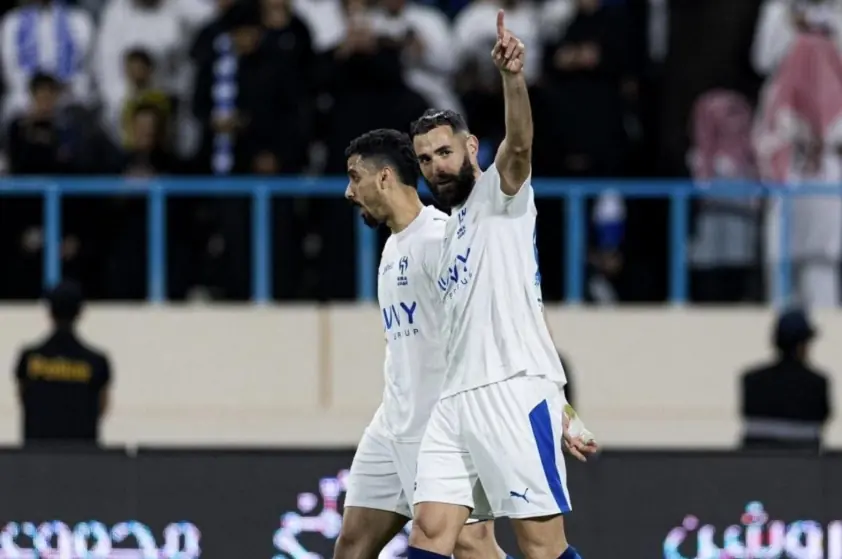 Benzema lập hattrick, Al Hilal ra mắt lịch sử với chiến thắng ấn tượng