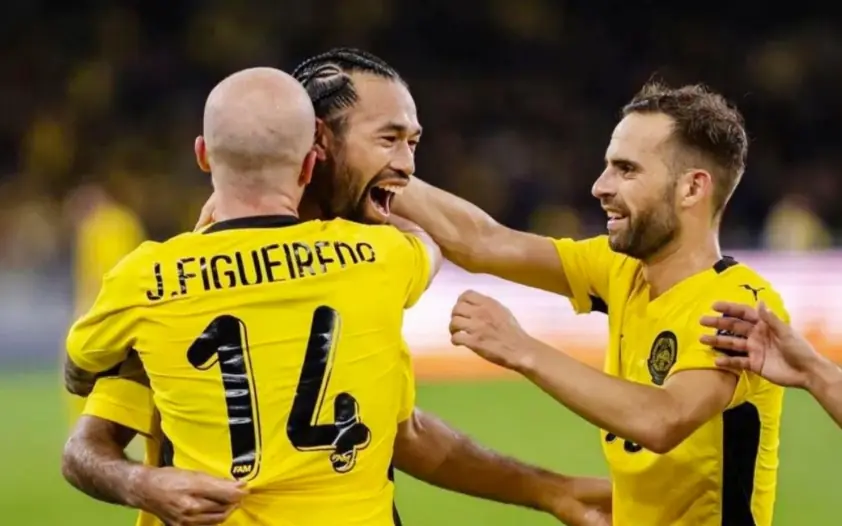 “7 cầu thủ nhập tịch Malaysia bất ngờ nhận tin vui thêm”