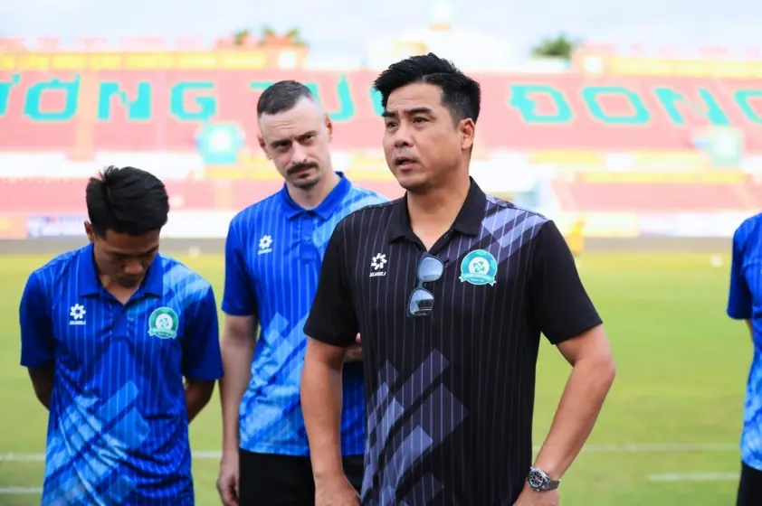 Thầy của Công Phượng hài lòng sau chiến thắng 6 điểm quan trọng