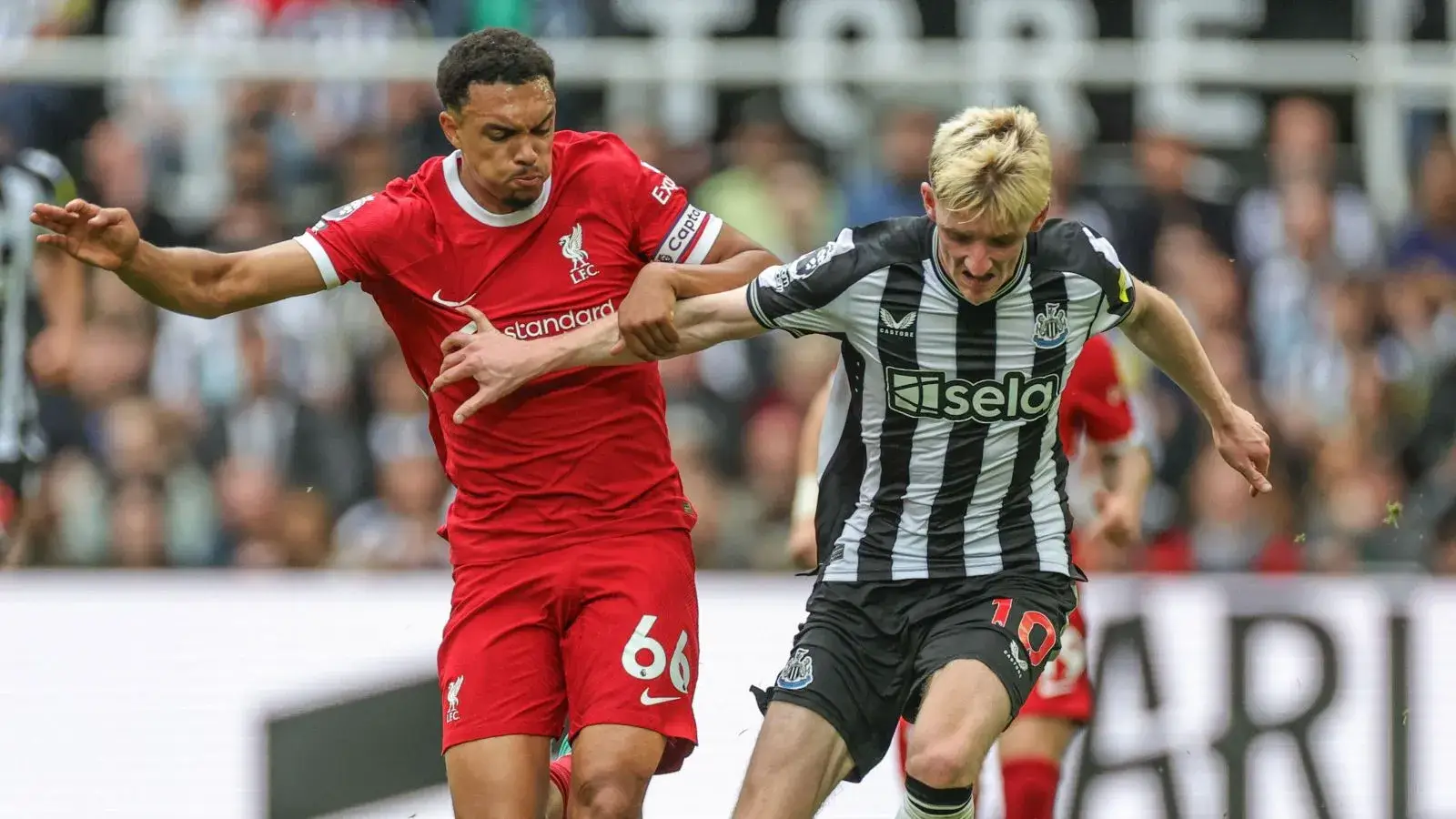 “Chia tay Salah, Liverpool chi khủng cho siêu tiền đạo Ngoại hạng”