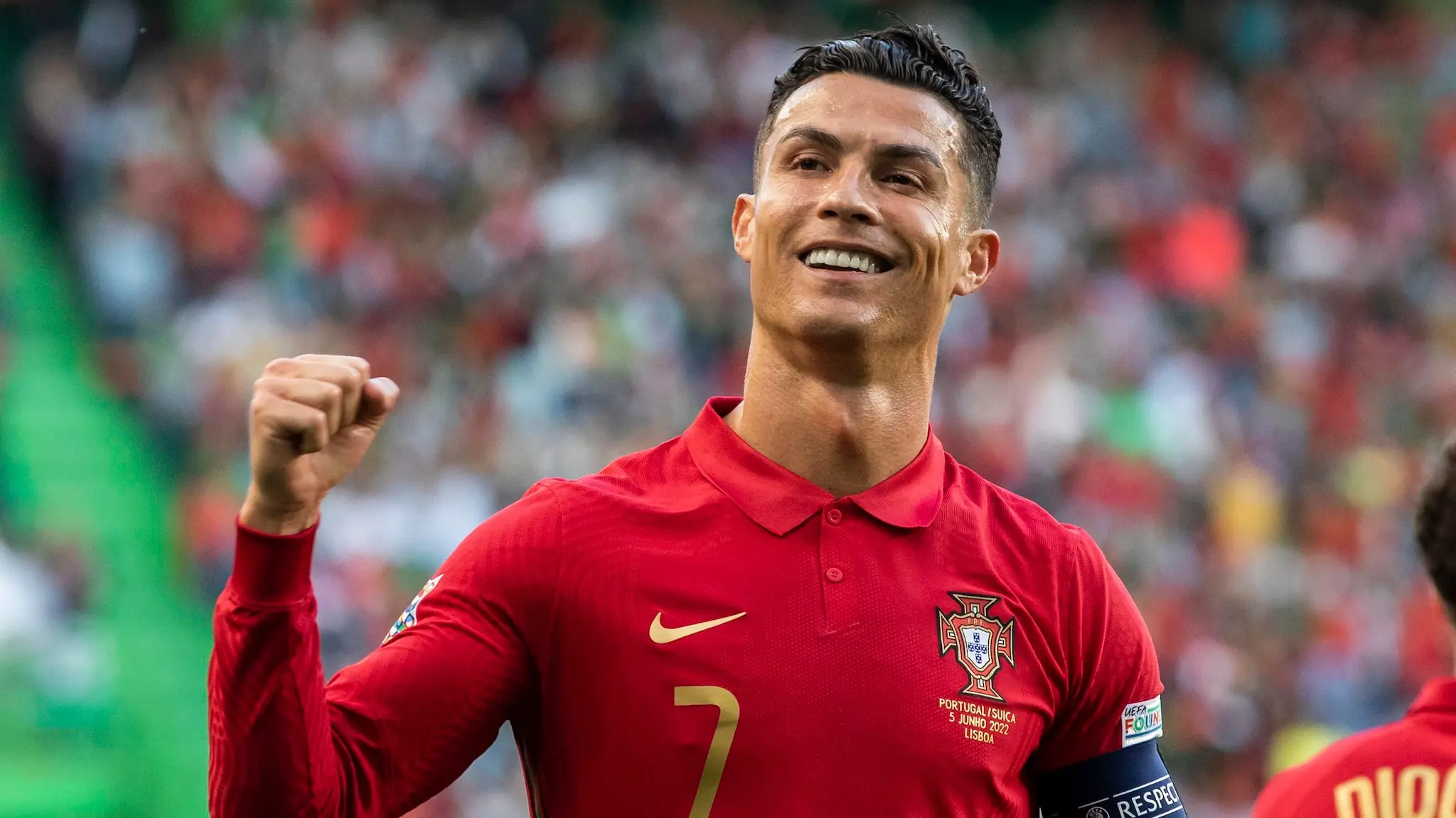 Cristiano Ronaldo bị cản trở quyết định giải nghệ!