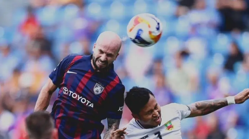 Xuân Sơn bỏ lỡ cơ hội chạm trán dàn sao nhập tịch của Malaysia