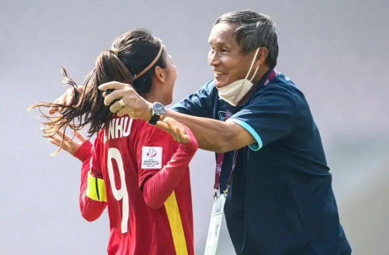 Ai sẽ thay “bố” Chung dẫn dắt ĐT nữ Việt Nam?