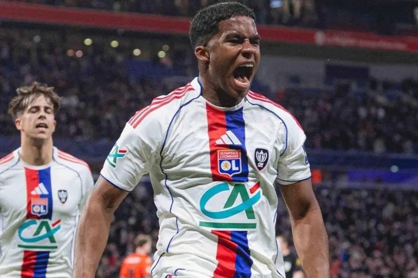 Endrick chuẩn bị ra sân tại Ngoại hạng Anh: Cơ hội vàng cho tài năng!