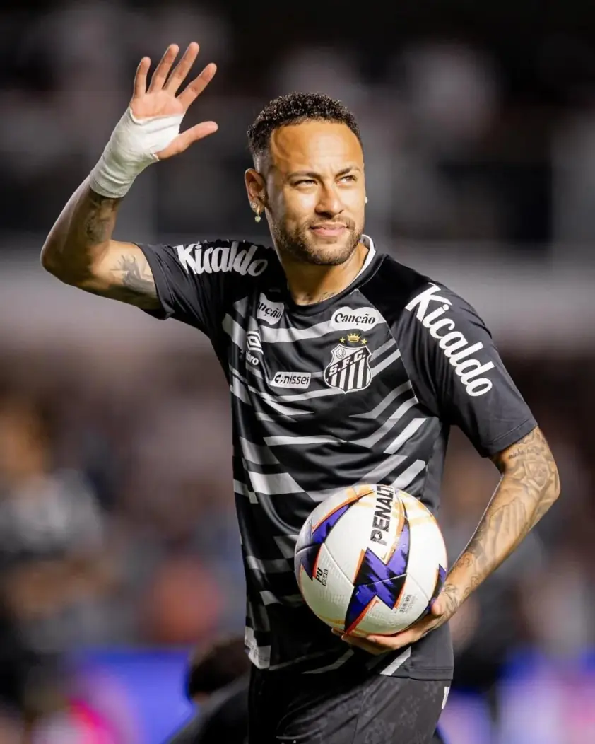 Neymar tỏa sáng trở lại sau 70 ngày vắng mặt trên sân cỏ