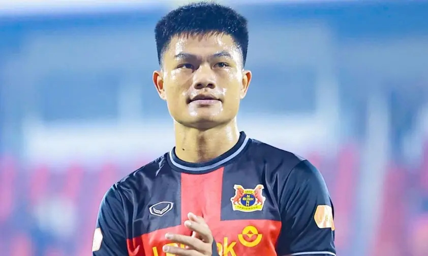 “Tiền đạo ĐT Việt Nam lập cú hat-trick, ghi 5 bàn trong 1 trận”