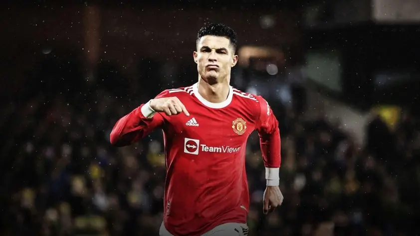Chuyển nhượng MU 3/2: Rời sân 12 cầu thủ, Ronaldo có trở lại?