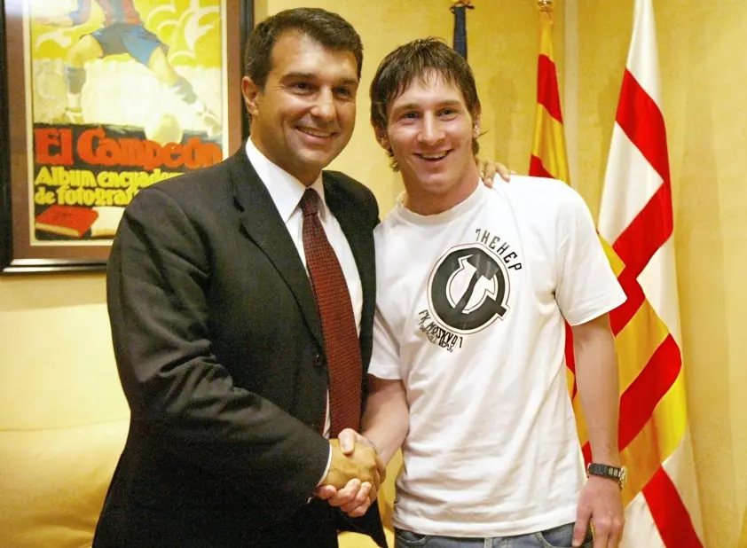 Messi xác nhận sẽ trở lại Barcelona!