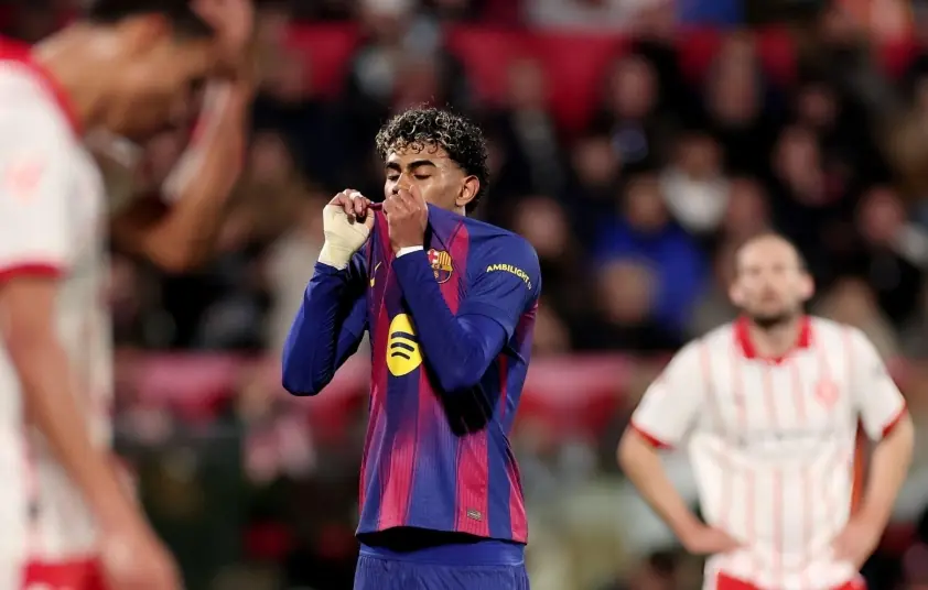 HLV Barcelona chỉ rõ lý do thua trận trước Girona