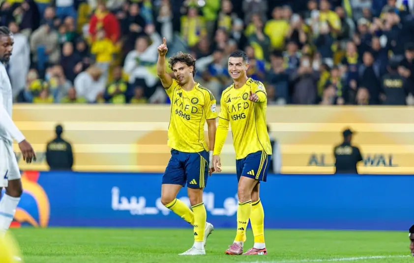 “Bạn thân của Ronaldo bất ngờ đầu quân cho đội tuyển Argentina”